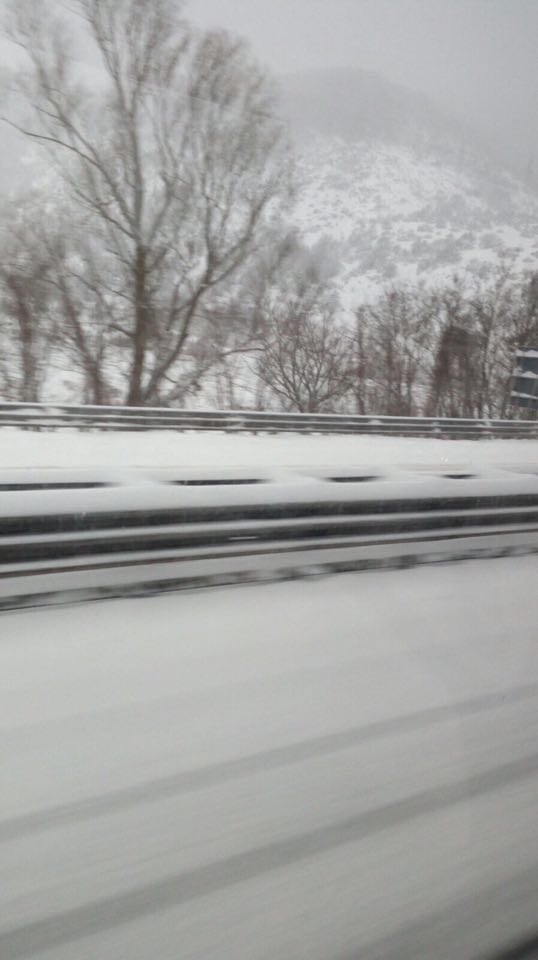 Abruzzo: neve sull'A24